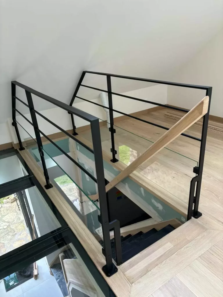 ESCALIER_L'ENCLOISONNÉ